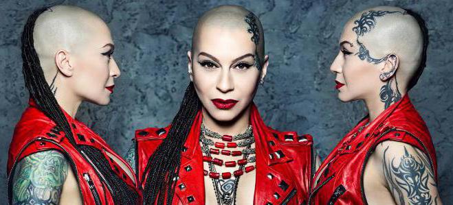 biographie de la chanteuse nergiz zakirova