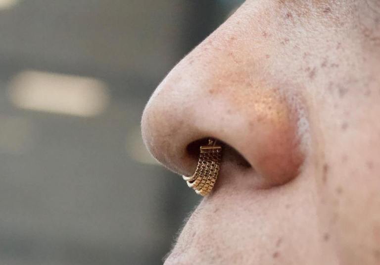 septum piercing