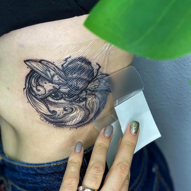 Tetoválás gyógyító fólia