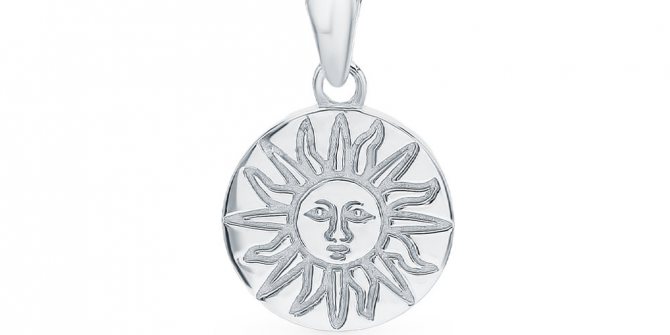 pendentif solaire