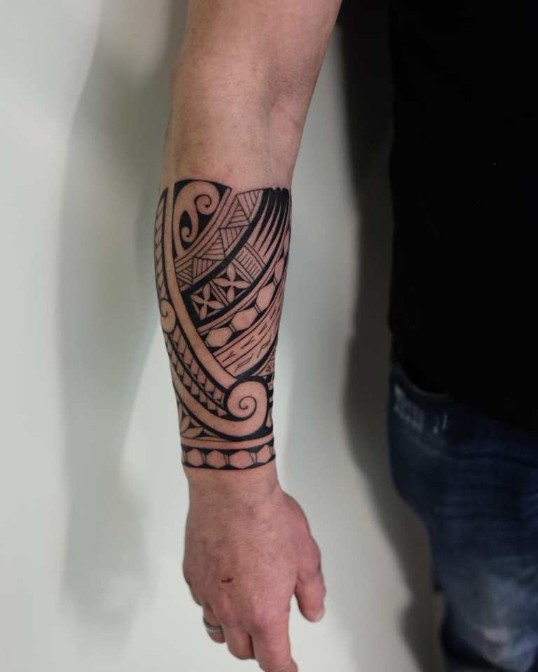 полинезийски татуировки