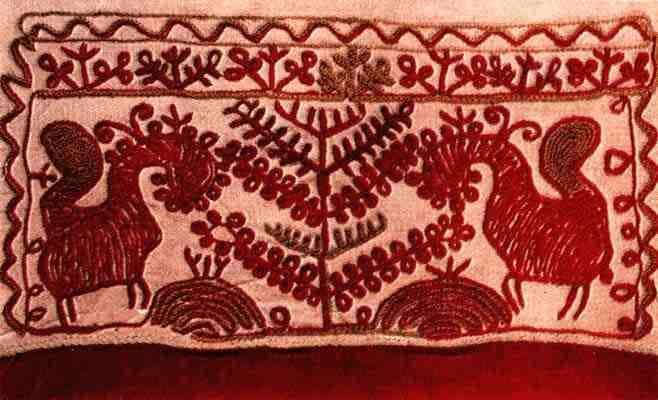 Serviette. Détail de la broderie. Fin du XIXe - début du XXe siècle. Province de Pskov, Porkhov uyezd. Broderie de tambourin.