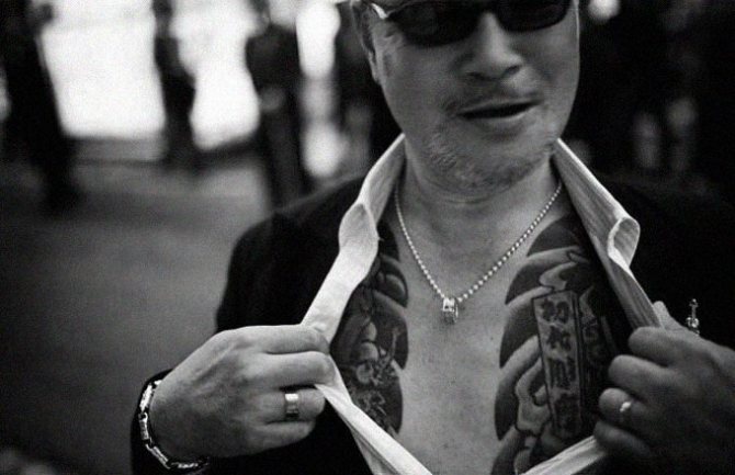 日本の刺青文化を紹介するガイドブック。画像5枚目