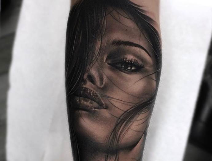 realistic tattoo