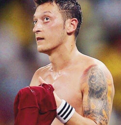 Les tatouages les plus insolites des joueurs de l'APL