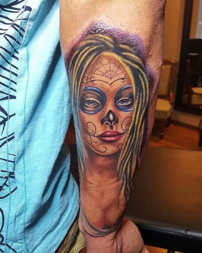 татуировки на Santa Muerte