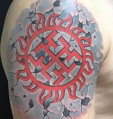 Ornements et motifs slaves pour les tatouages. Pochoirs, dessins pour filles, hommes. Photo