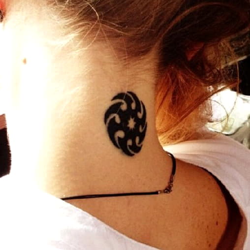 Slawisches Tattoo-Amulett