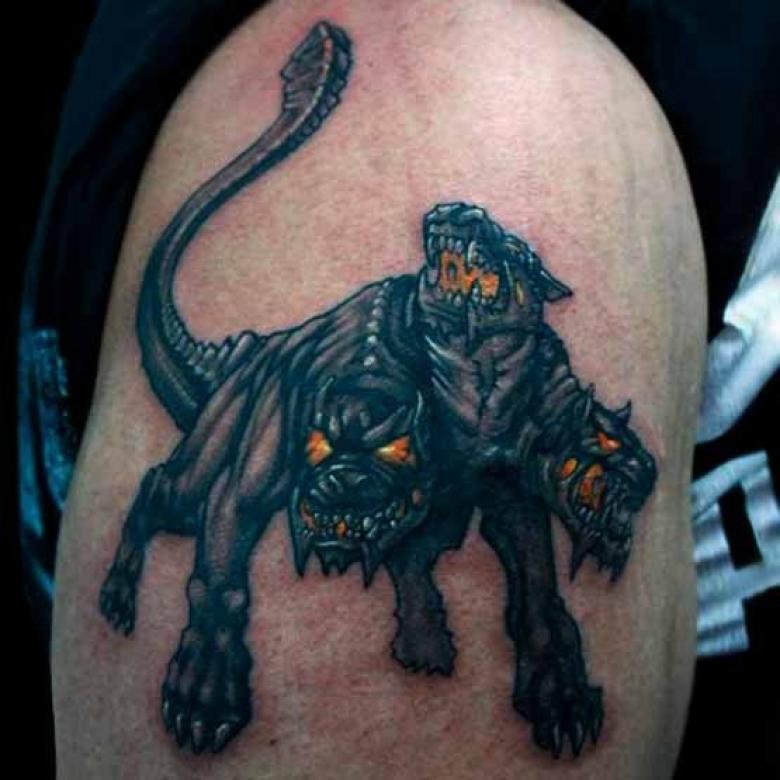 Cerberus tätoveering (69 fotot) - tätoveeringu kujundus, tähendus