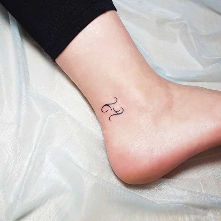 sok szerencsét tetoválás ikreknek