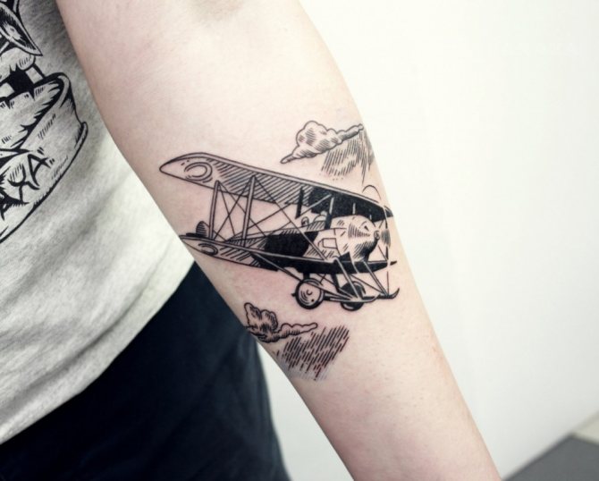 bocetos gráficos de tatuajes