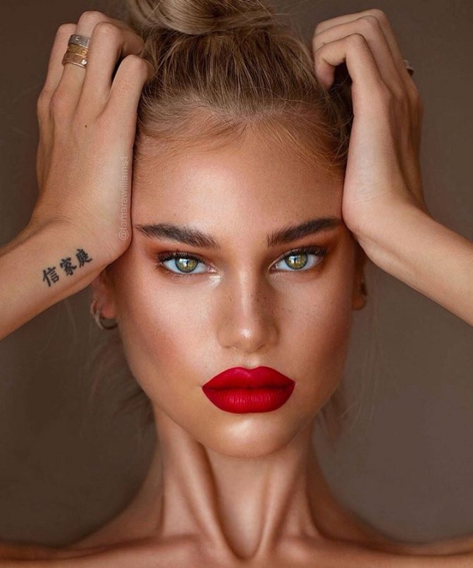 Hiéroglyphes et significations des tatouages photo 11