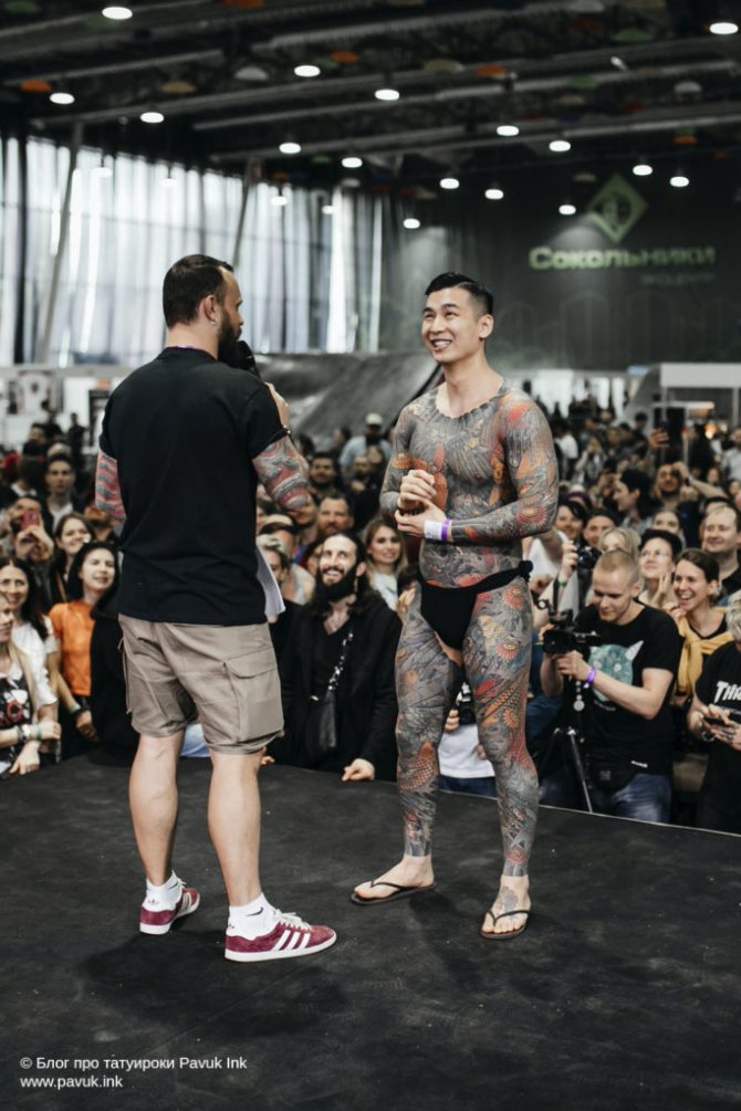 σύμβαση τατουάζ 32