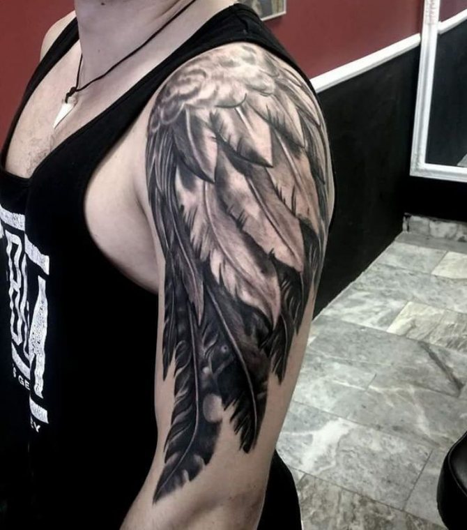 Tatuointi lintujen siivet