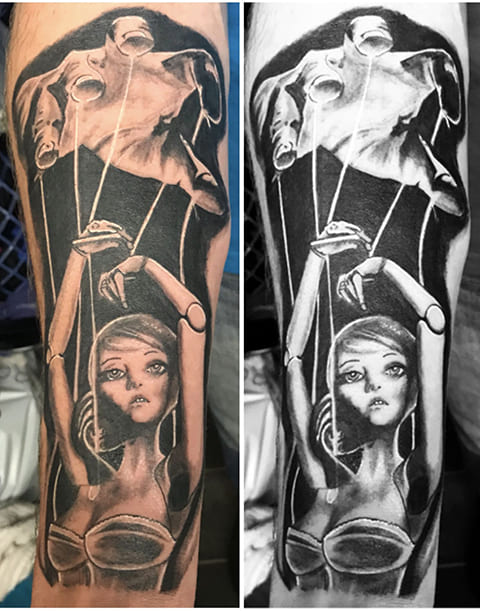 Marionnettiste et tatouage de marionnette