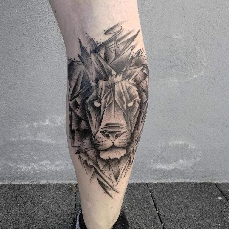 Graphique d'un lion tatoué