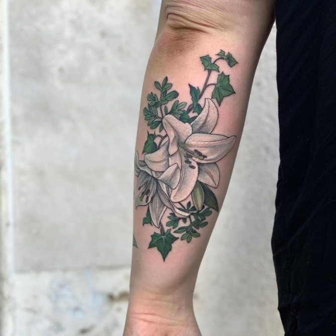 リリータトゥー写真