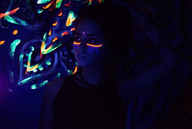 Татуировка Master Soma Art, UV татуировка, Флуоресцентна татуировка, Татуировка на черна светлина