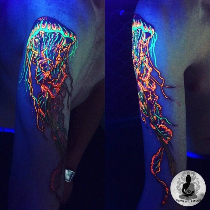 Tattoo Master Soma Art, Tatouage UV, Tatouage Fluorescent, Tatouage sous lumière noire