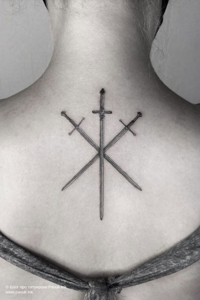 tetování mečem 25