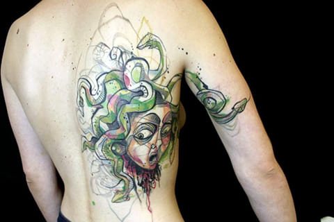 Tatuaggio Medusa Gorgon sul lato
