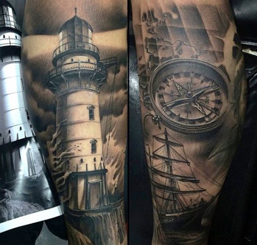 Tatouage avec thème nautique. Photos, croquis, manchon sur les jambes, les bras, les mollets, le dos, le poignet, sens