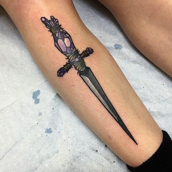 Tatouage sur le tibia