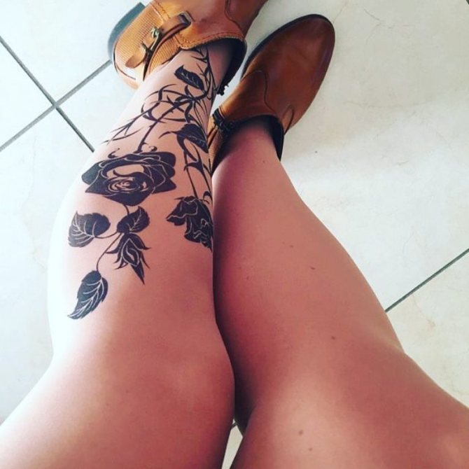 Tatuaje en las piernas