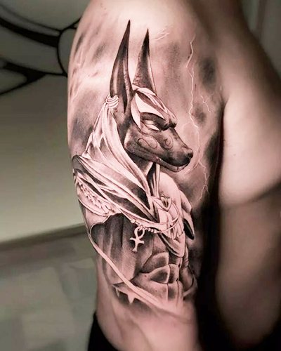 Tatouage sur les mains pour les hommes avec signification, significations, inscriptions slaves traduites, latines, motifs celtiques