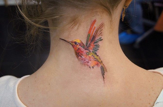 Tattoo on the back of the neck for girls with meaning. Photo, meaning
