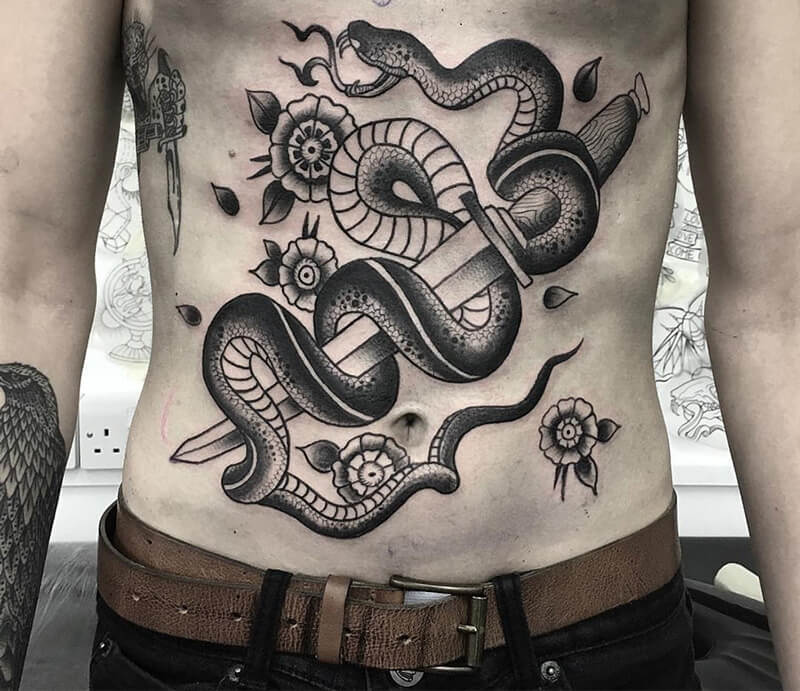 Tätoveering kõhule - Tätoveering kõhule - Tätoveering kõhule