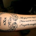 Inscription de tatouage