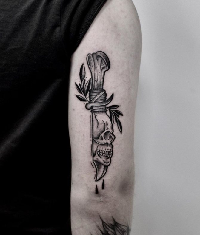 tatouage de couteau
