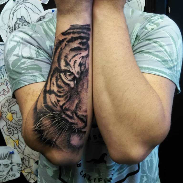 tatouage de la force d'âme