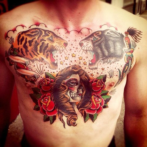 Un tatouage old school. Croquis masculins, pour filles, noir et blanc, couleur