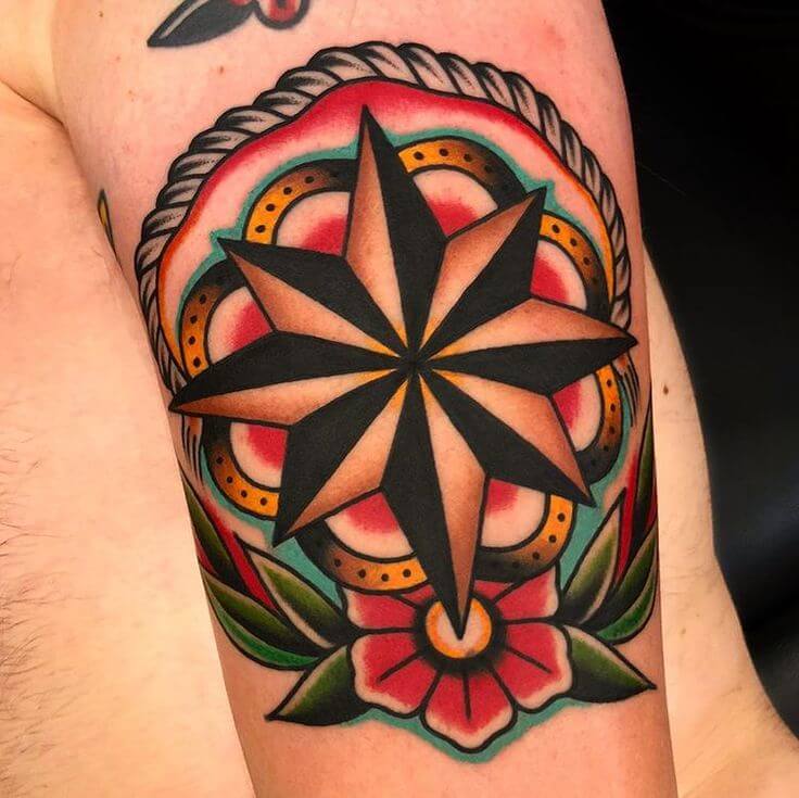 татуировка старо училище звезда