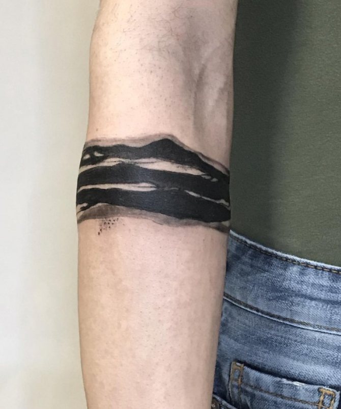 タトゥー・ストライプ