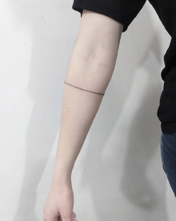 手のひらのタトゥーの意味