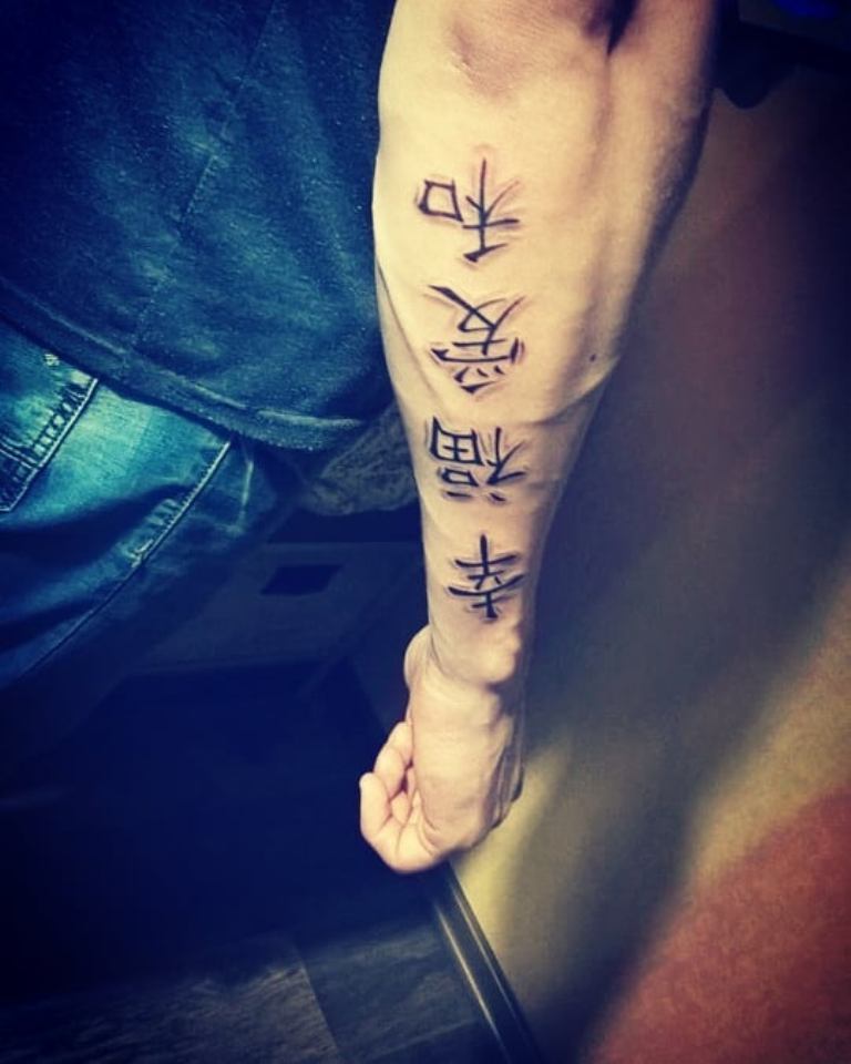 tatouage porte-bonheur