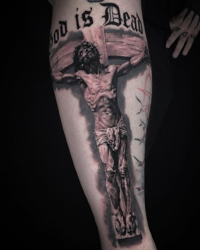 tatuaje crucifixión