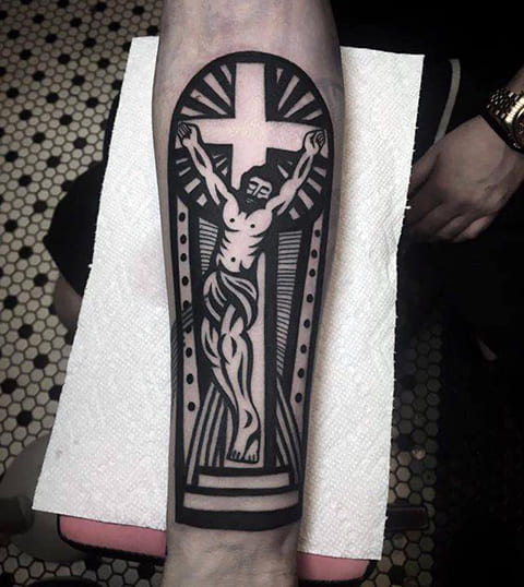 Tatuaje de Jesucristo crucificado
