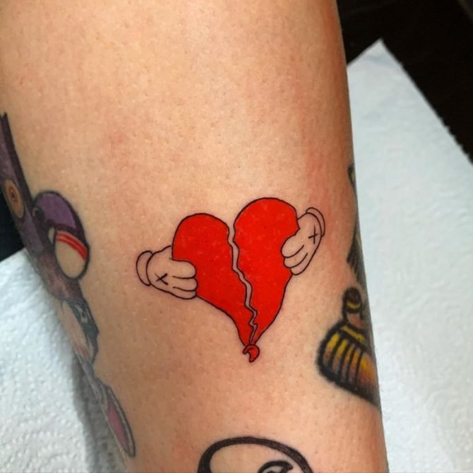 tatouage de cœur brisé