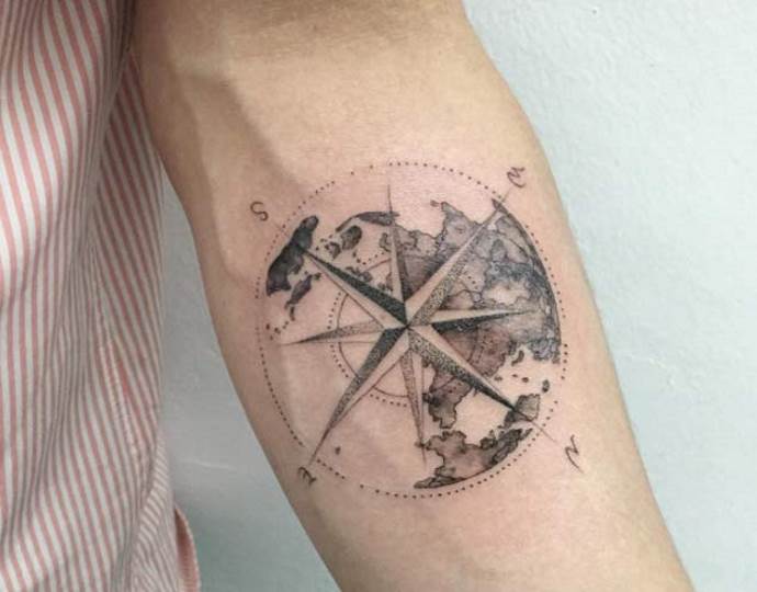 tetovací větrná růže