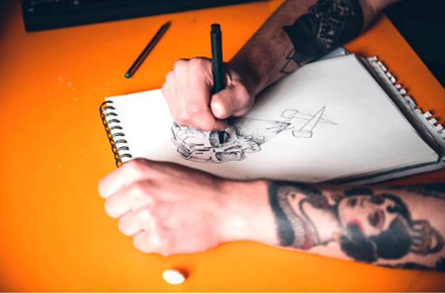 Croquis de tatouage pour filles