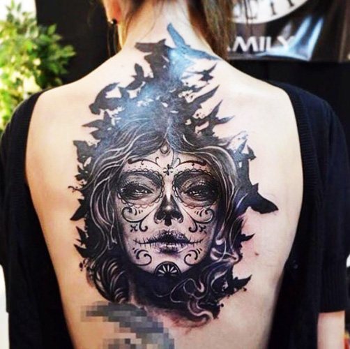 Татуировка на Santa Muerte при жени, мъже. Значение, дизайн, снимки