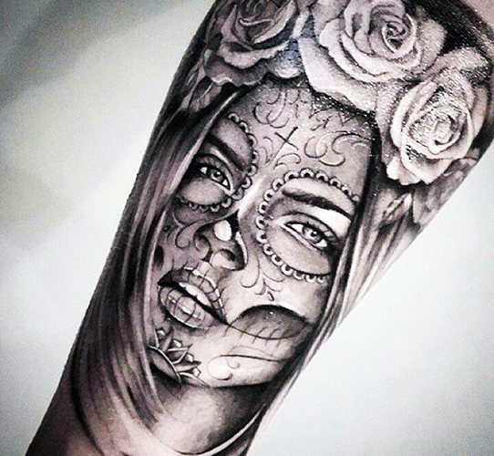 Татуировка на Santa Muerte при жени, мъже. Значение, дизайн, снимки