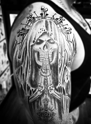 Татуировка на Santa Muerte при жени, мъже. Значение, дизайн, снимки