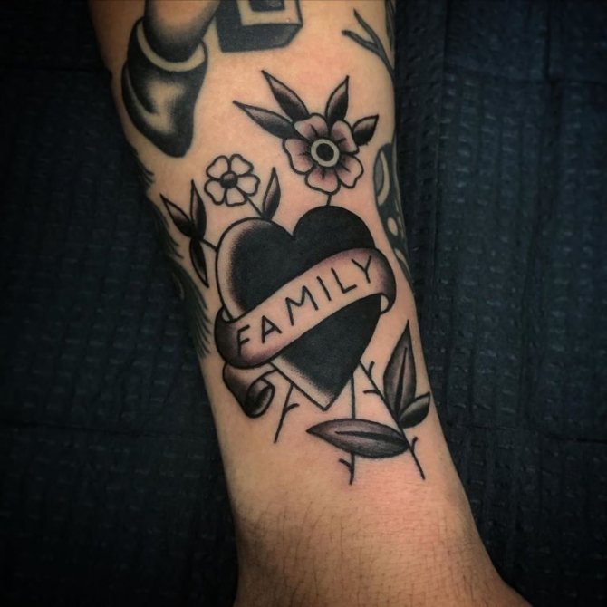 Tatouage symbolisant la famille