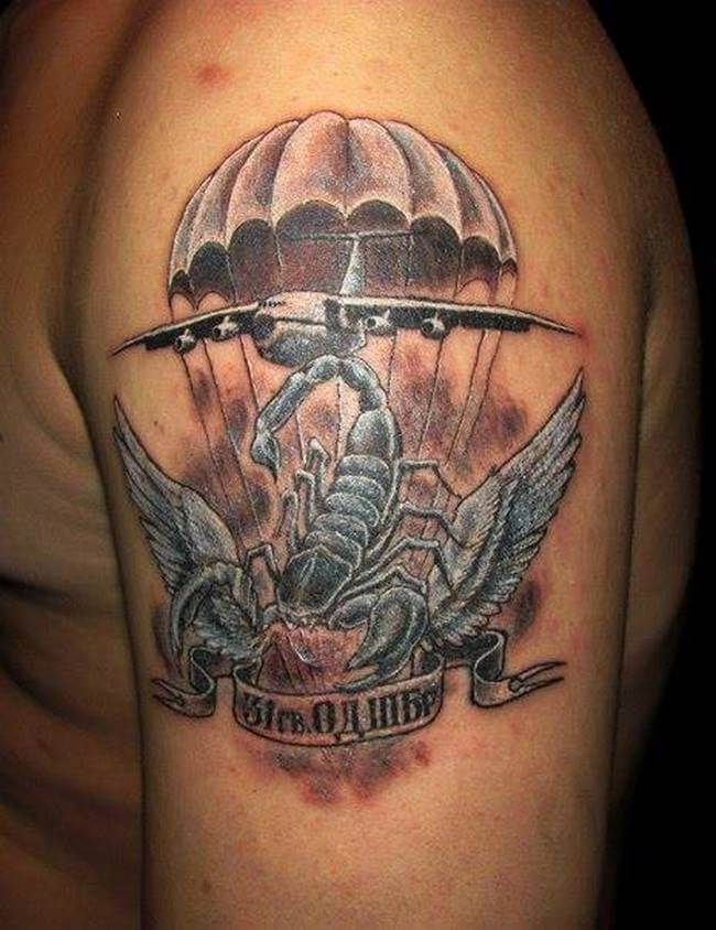 tatouage de scorpion