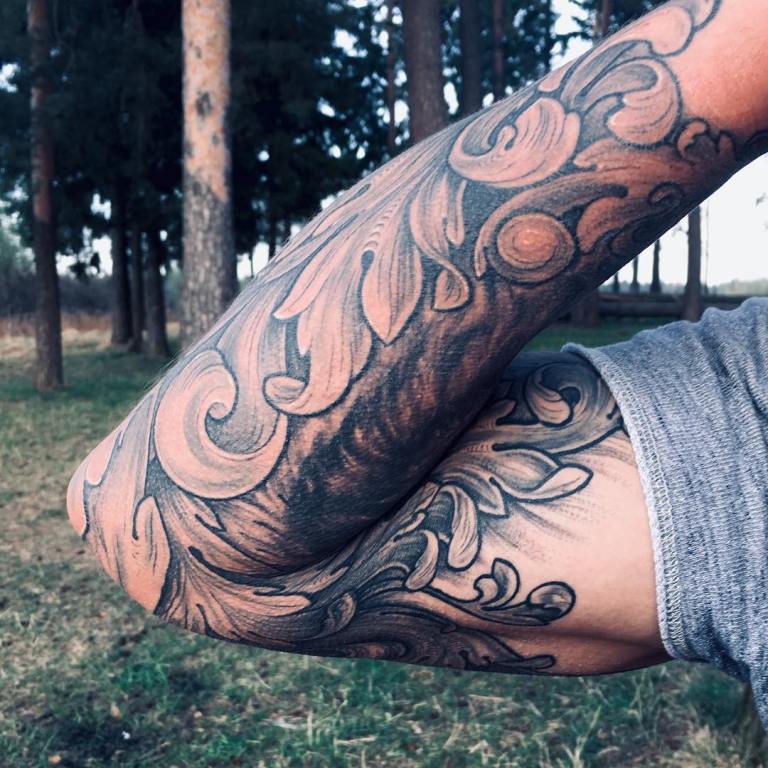 tattoo pattern on hand